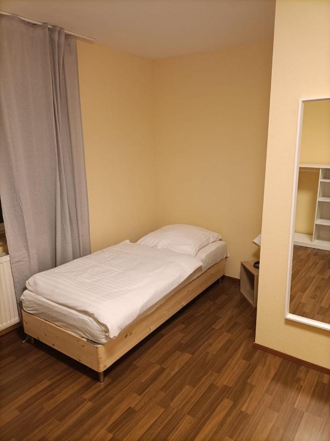 Krefeld House - 20 Min To Dus Airport & Messeアパートメント エクステリア 写真