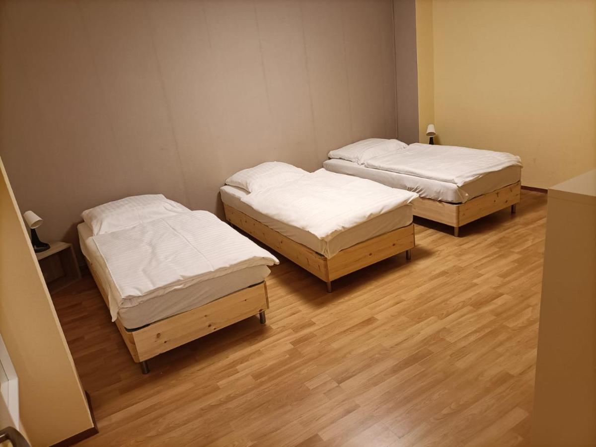 Krefeld House - 20 Min To Dus Airport & Messeアパートメント エクステリア 写真