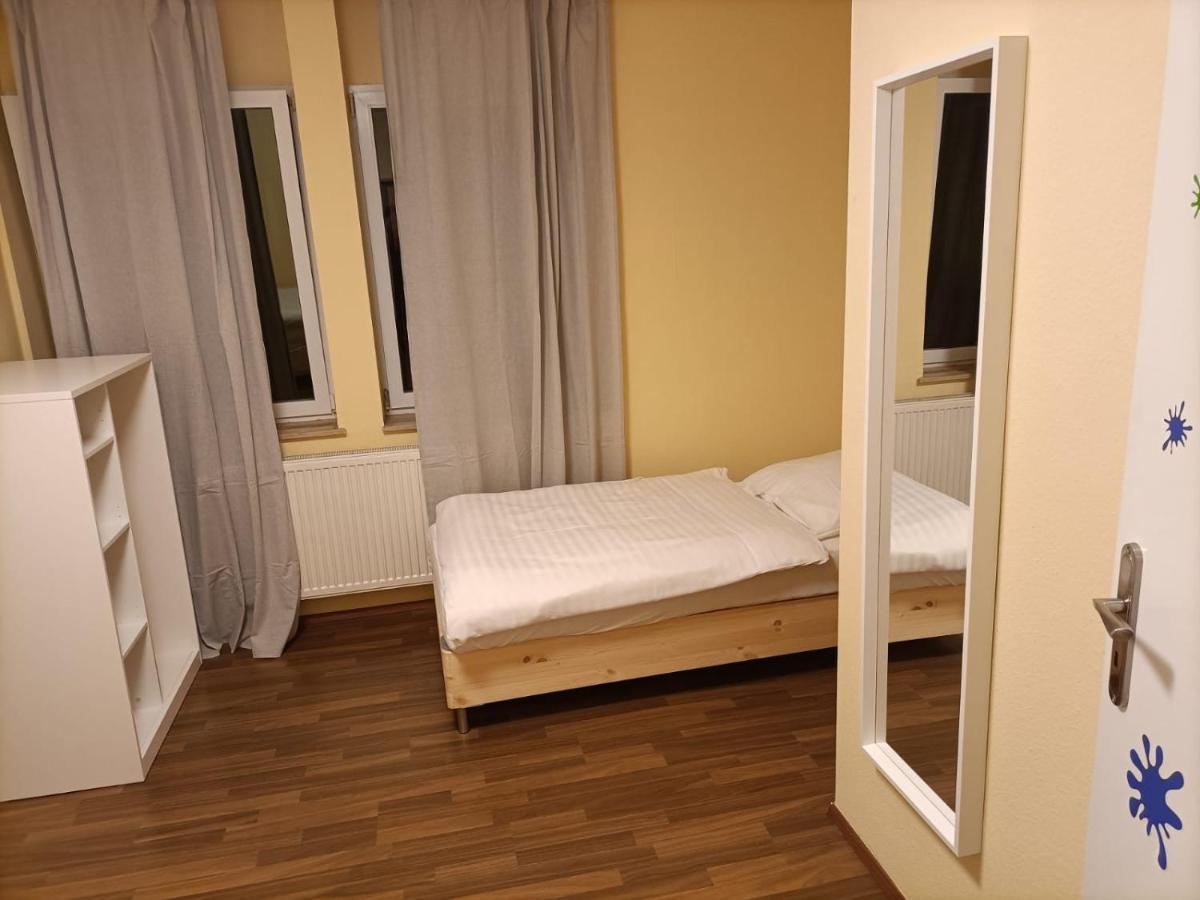 Krefeld House - 20 Min To Dus Airport & Messeアパートメント エクステリア 写真