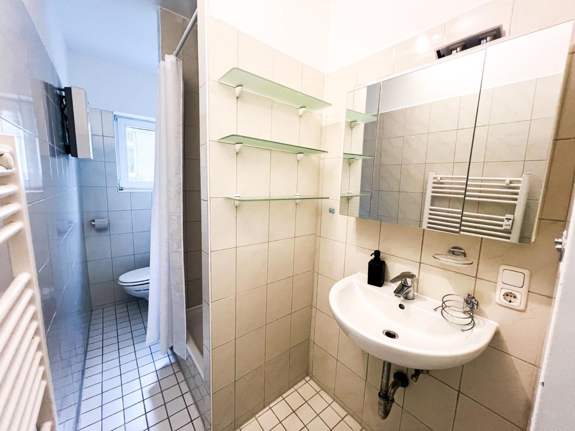 Krefeld House - 20 Min To Dus Airport & Messeアパートメント エクステリア 写真