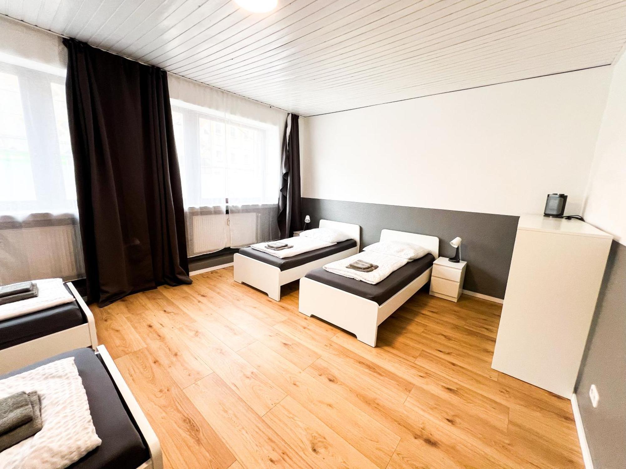 Krefeld House - 20 Min To Dus Airport & Messeアパートメント エクステリア 写真